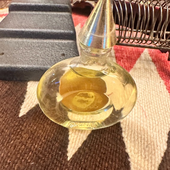 Guerlain Chamade Eau de Cologne - Gold and Clear - Picture 3 of 4